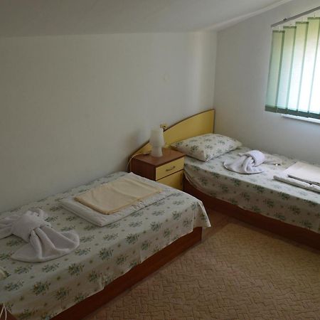 Yanis Hotel Chernomorets Ngoại thất bức ảnh