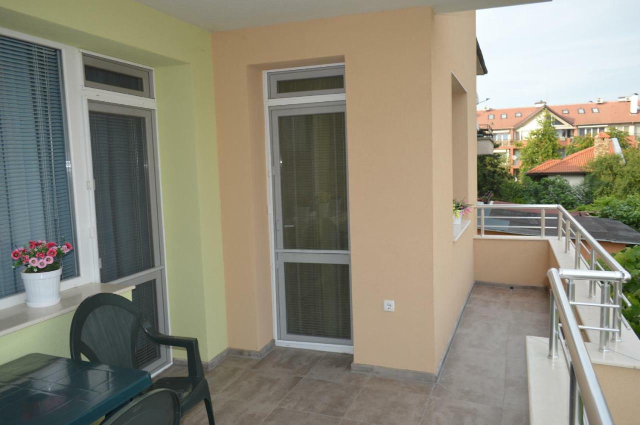Yanis Hotel Chernomorets Ngoại thất bức ảnh